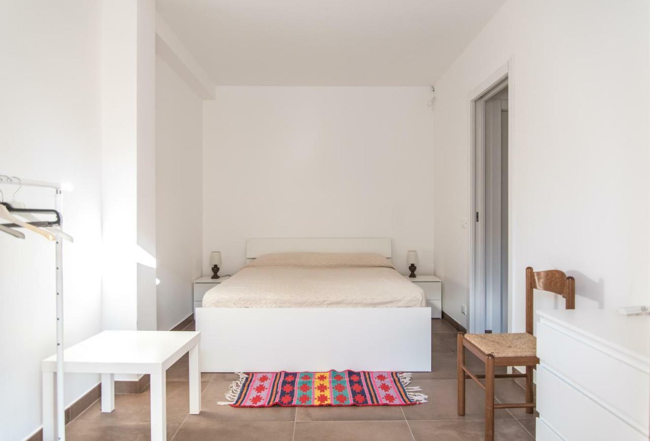 Casa Vacanze Albora Punta Secca Buitenkant foto