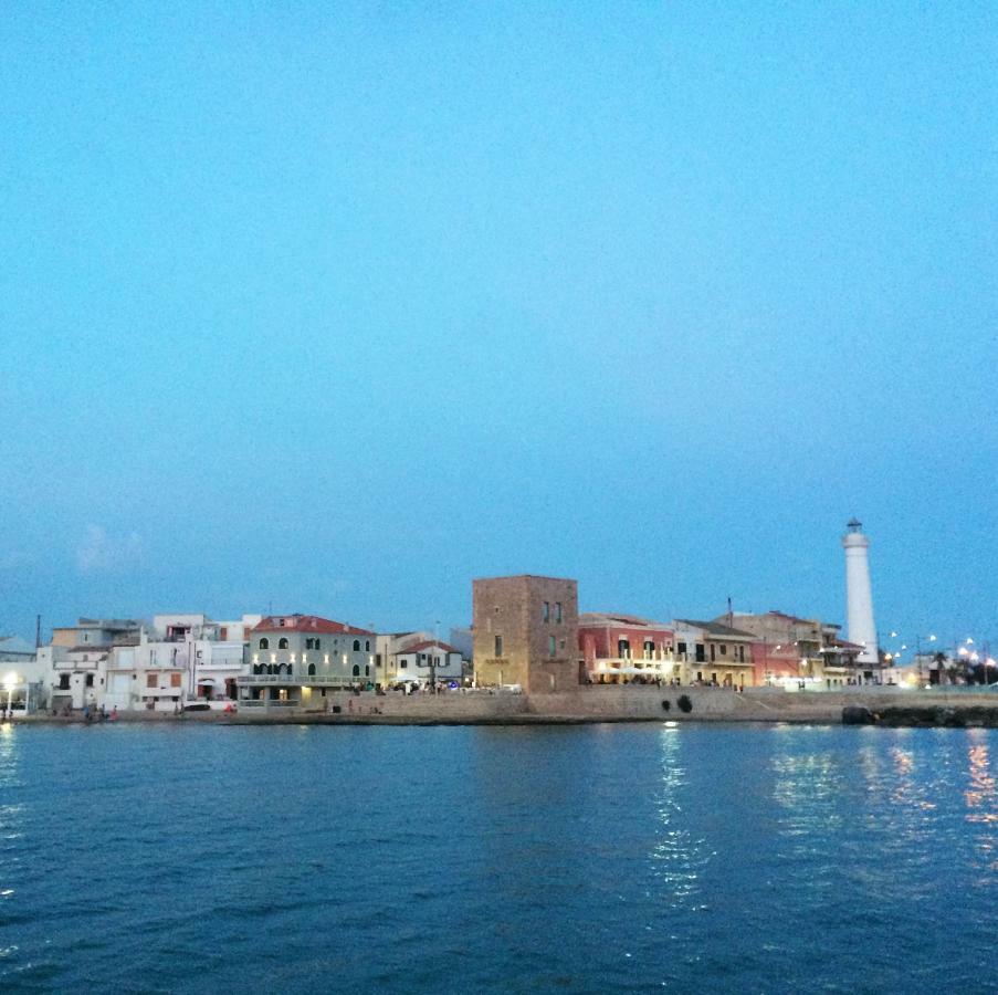 Casa Vacanze Albora Punta Secca Buitenkant foto